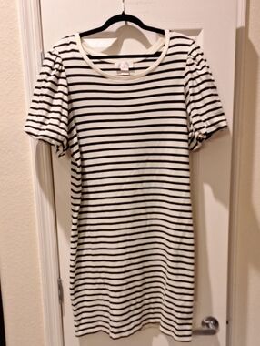 Rachel Parcell - Black White Striped Short Puff Sleeve T-Shirt Dress - Large